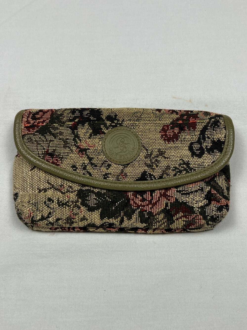 Bag Bazaar Vintage Floral Tapestry and Leather Checkbook Clutch Wallet Set